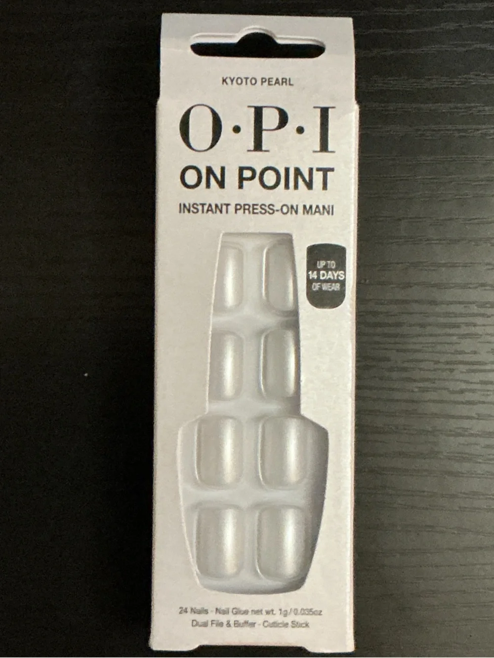 OPI On Point Instant Press-On Mani in Kyoto Pearl (Pearl White)